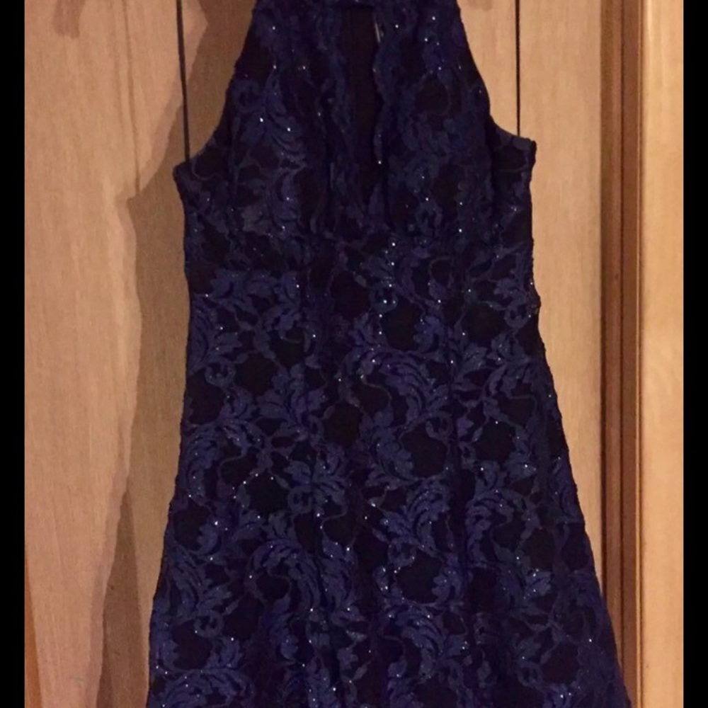 Fit And Flare Dress! Size 8/10! Black and blue lace - Picture 4 of 4